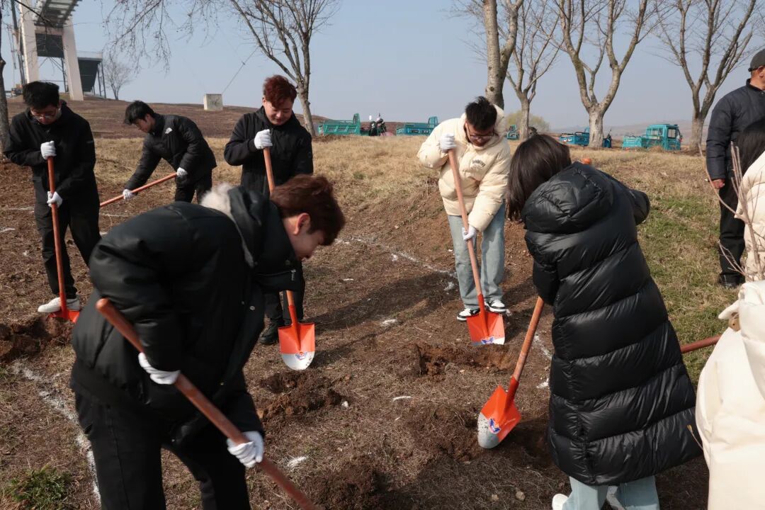 植绿护绿 共筑生态梦 | 我校开展义务植树主题活动