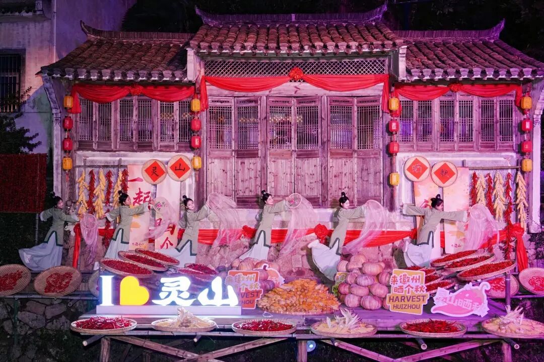 中泰文旅相交融 惠民礼包引客来 第三届“520”安徽文旅惠民消费季入境旅游主场活动在徽州区开幕_fororder_1a822b949da976a5ba29d10a1ff91c0b_compress