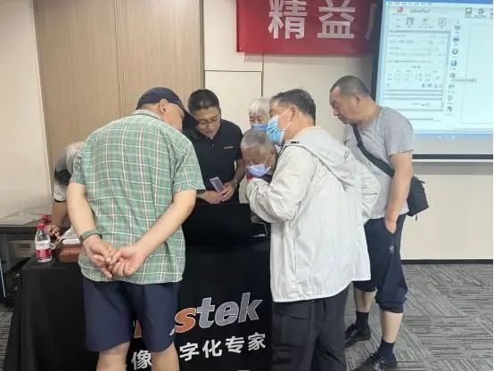 康老师耐心细致地为用户一对一疑难解答 康老师耐心细致地为用户一对一疑难解答