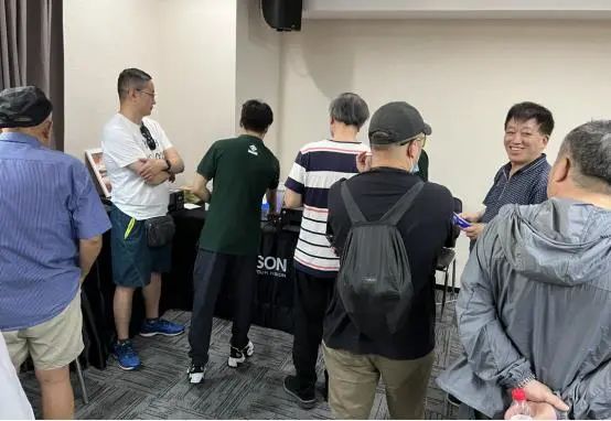 照片打印机体验,用户得到了从影像扫描、自动修复、打印输出的一套完美的影像解决方案 照片打印机体验,用户得到了从影像扫描、自动修复、打印输出的一套完美的影像解决方案
