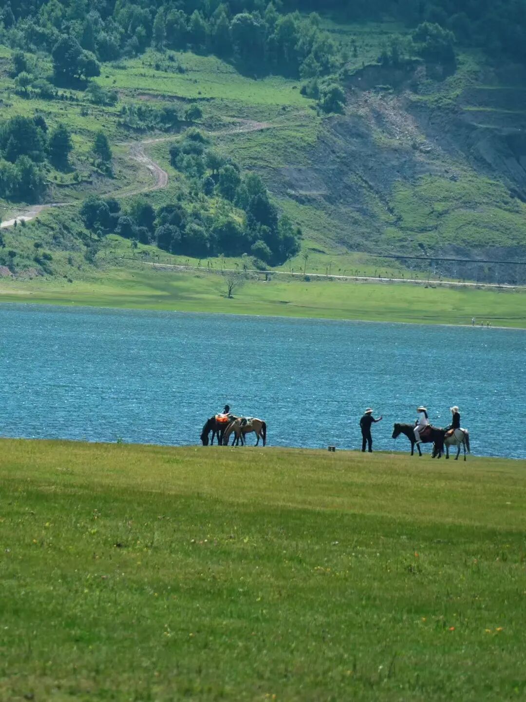 比阳朔更松弛，比腾冲更丰富！这个被《国家地理》称为“中国最美江湖”的地方，真的不一样！