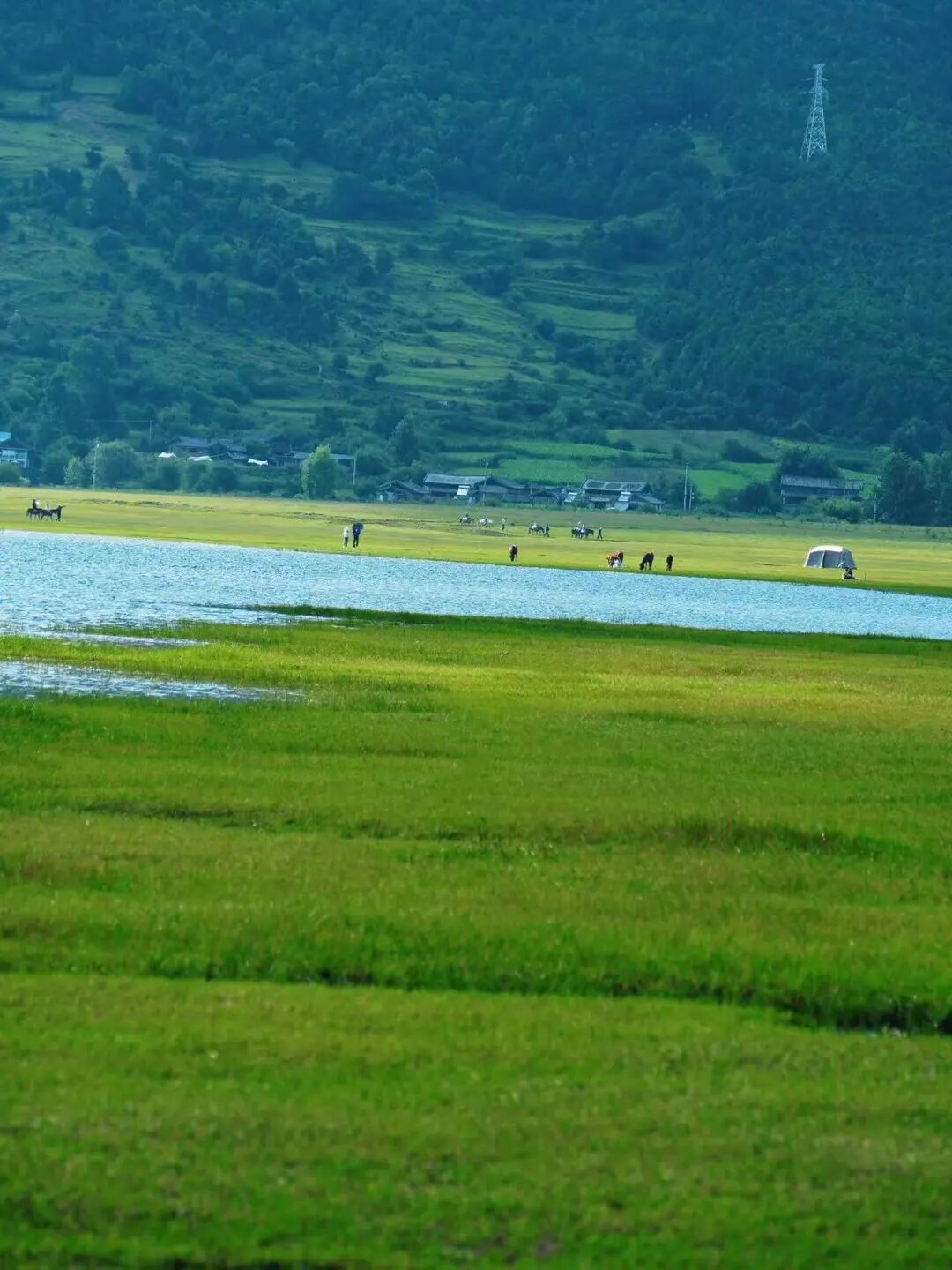 比阳朔更松弛，比腾冲更丰富！这个被《国家地理》称为“中国最美江湖”的地方，真的不一样！