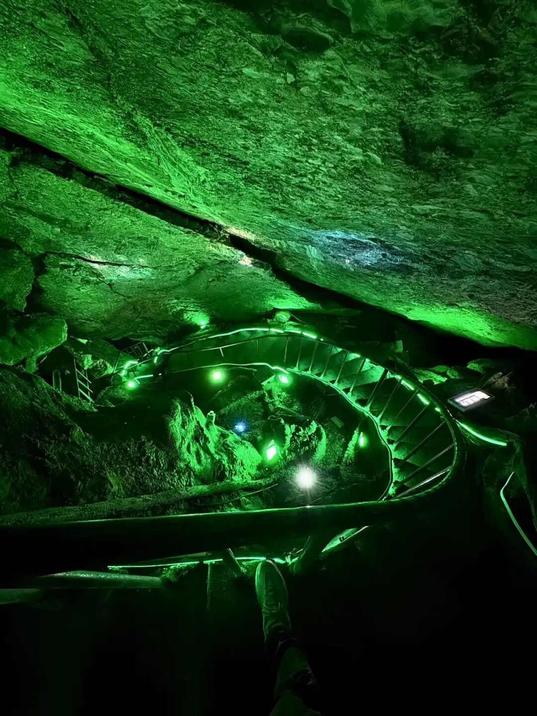 挖到“江南第一早茶地”，私藏24℃的山水秘境，古村野过松阳，小吃多达300+种！