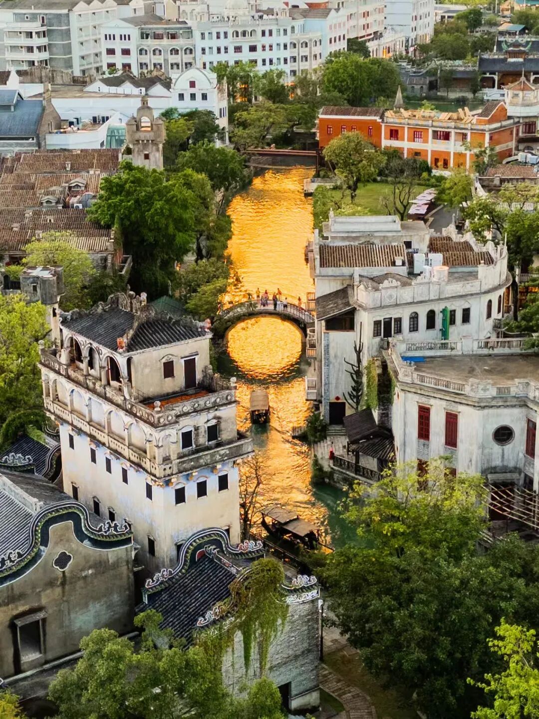 7元吃鲍鱼，10元嗦粉，比厦门清新，比广州好吃，这座小城10月去刚刚好！