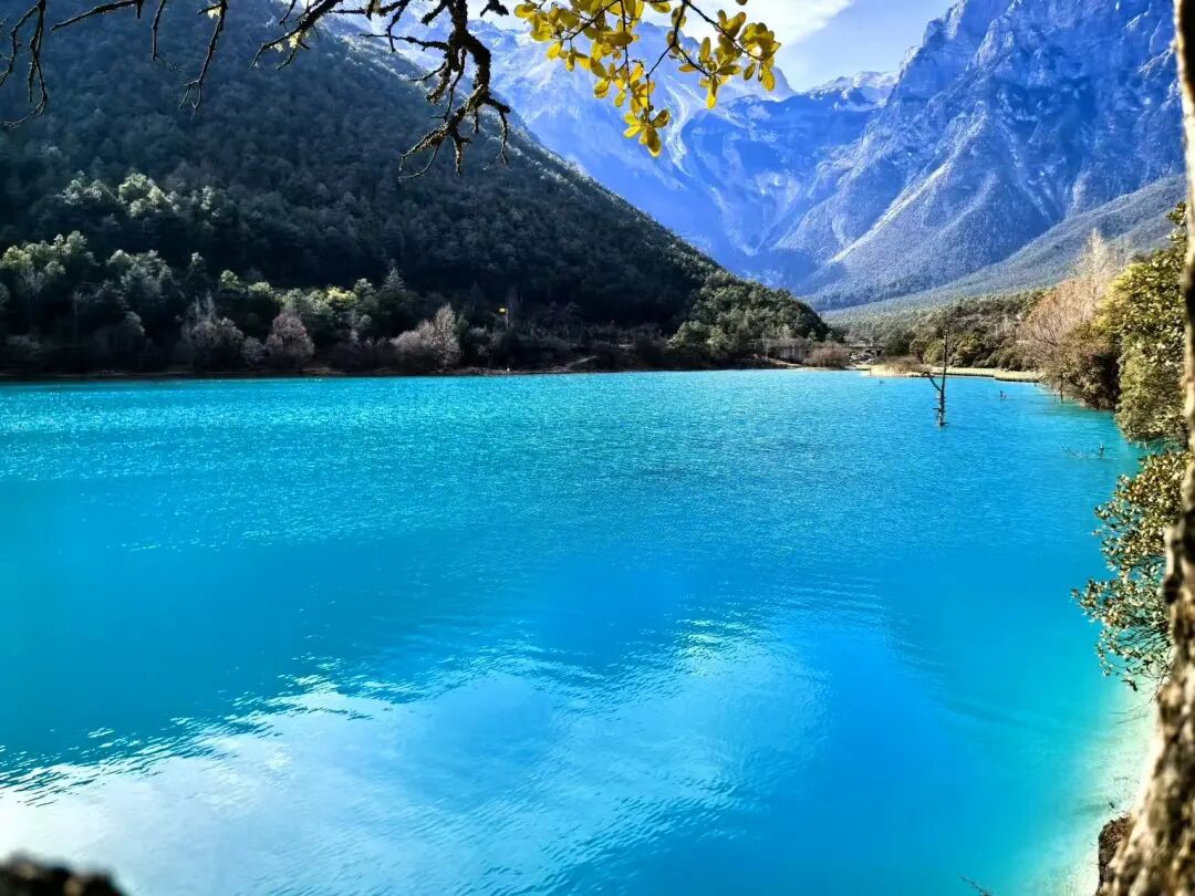 比阳朔更松弛，比腾冲更丰富！这个被《国家地理》称为“中国最美江湖”的地方，真的不一样！