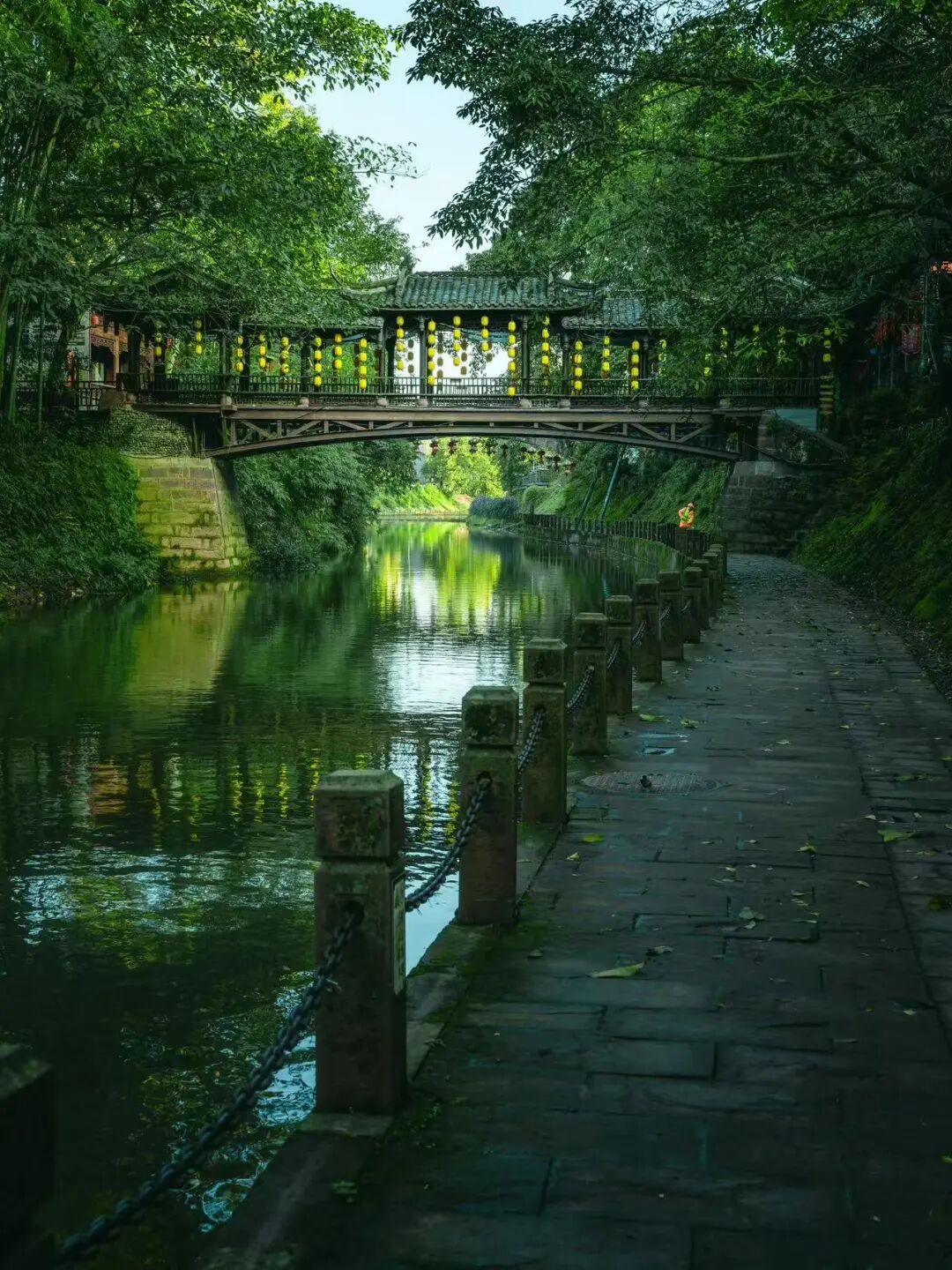 高铁直达！这座巴适老城，美食不输乐山，还是苏东坡的快乐老家，适合周末反向出游！