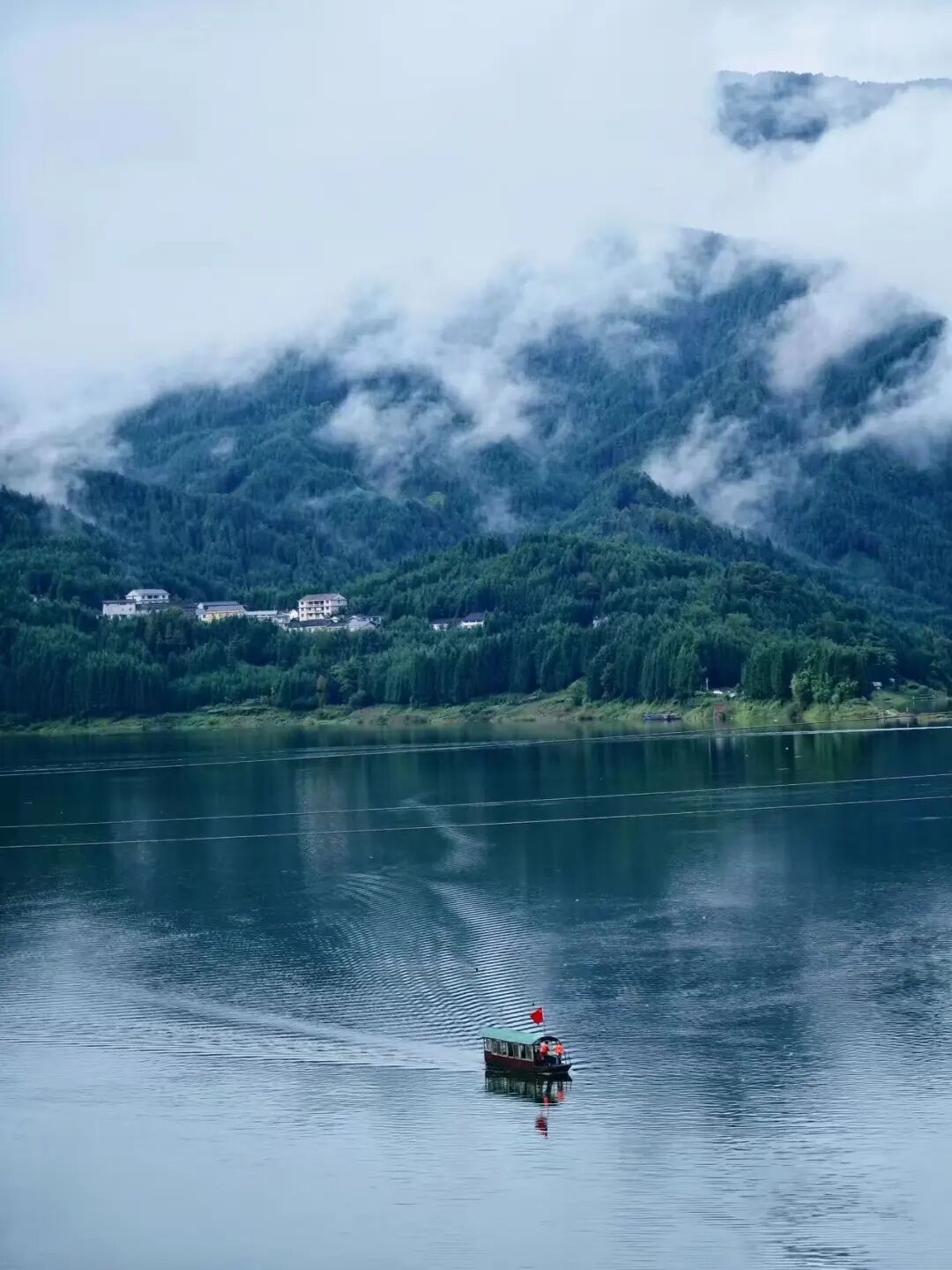 高铁直达！这座巴适老城，美食不输乐山，还是苏东坡的快乐老家，适合周末反向出游！