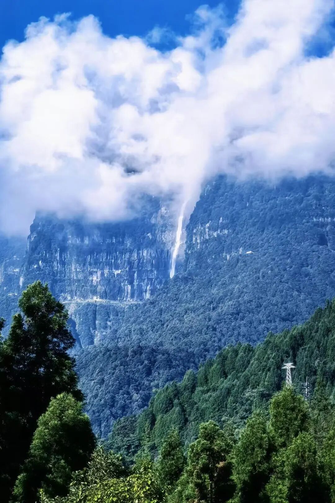 高铁直达！这座巴适老城，美食不输乐山，还是苏东坡的快乐老家，适合周末反向出游！