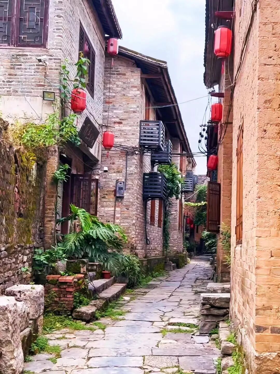 适合小住三五天的绝美古镇，不费钱不需攻略，和当地人一起享受慢生活！