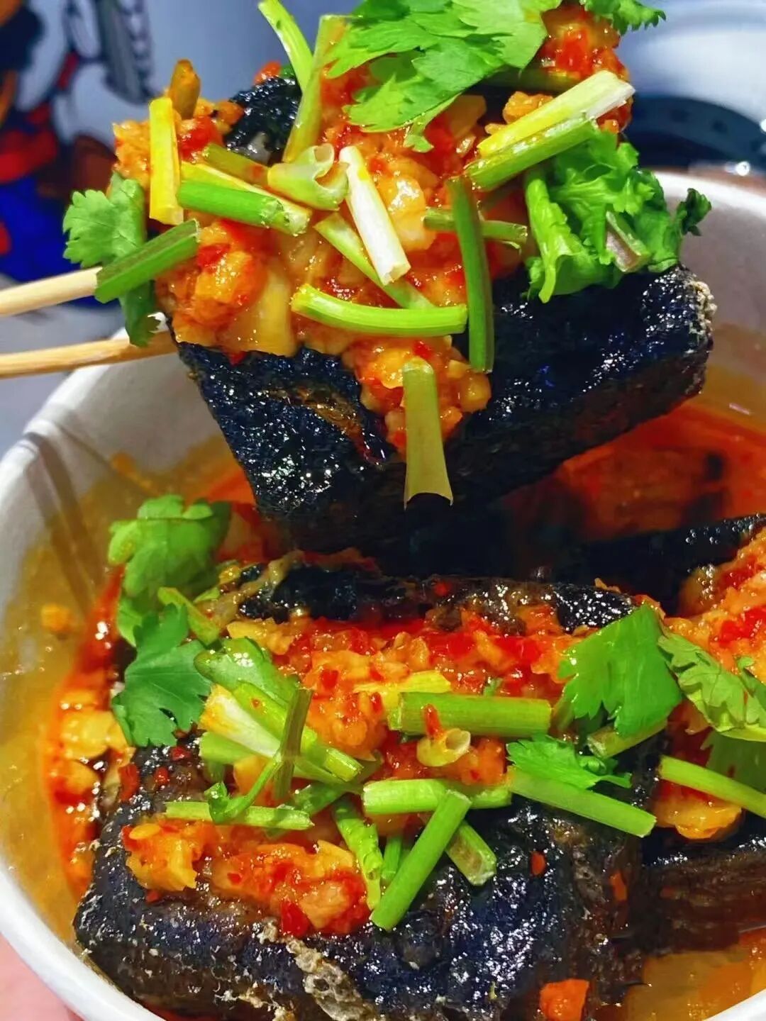 中国最快乐的城市，凌晨不睡觉，狂爱洗脚，房价垫底，工资5000活出50000的快乐