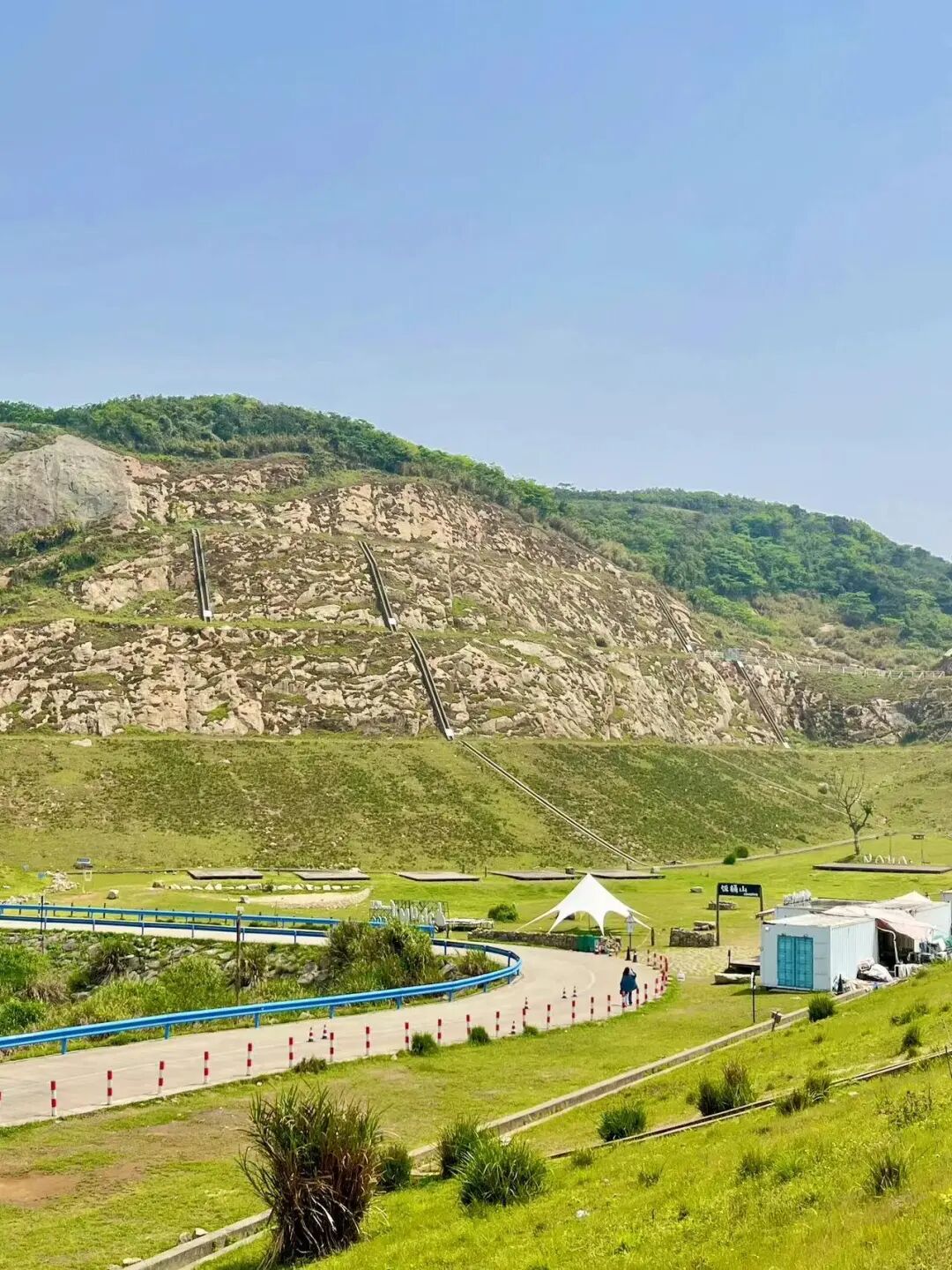 去了趟“梭子蟹之乡”，岛屿不输三亚，开渔季海鲜肥美便宜到哭，人均500玩3天！