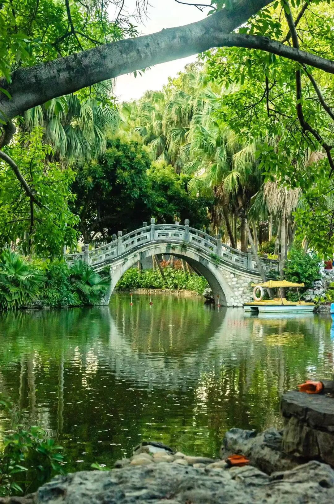 避开人潮，放弃攻略，这座中国最让人“上头”的网红城，竟意外闲适？！想再去800次！