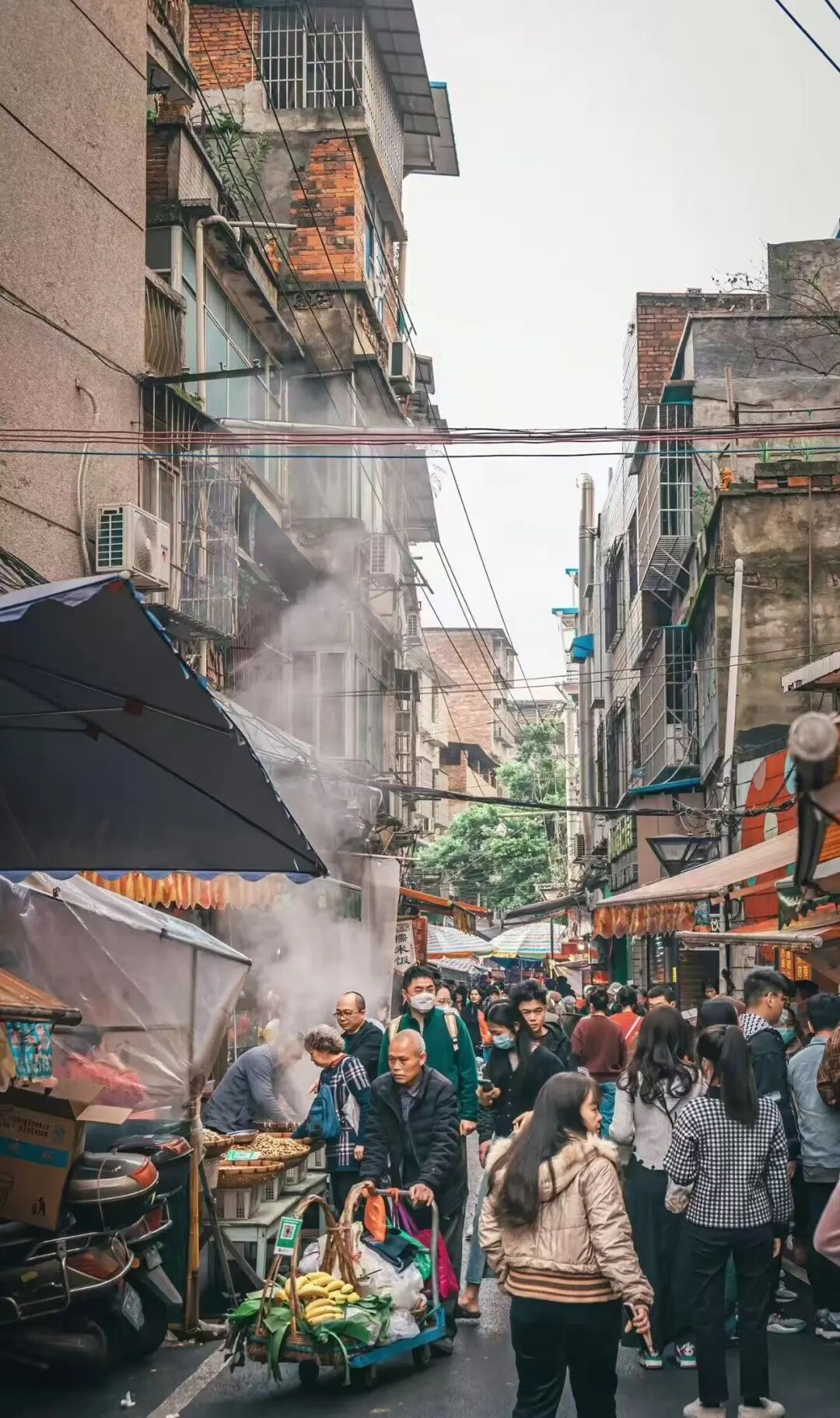 避开人潮，放弃攻略，这座中国最让人“上头”的网红城，竟意外闲适？！想再去800次！