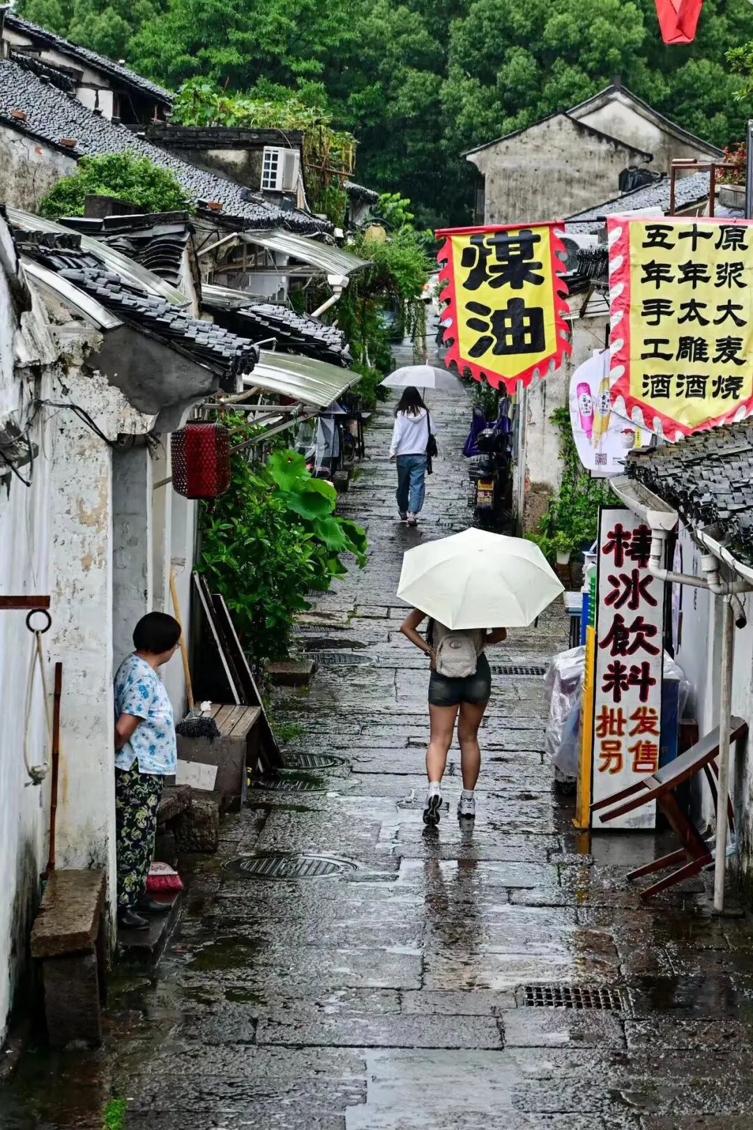 中国最“臭”的城市：臭晕游客，吃吐无数人！比柳州还“上头”，却让鲁迅表白！穷游必去，比苏杭更诗意