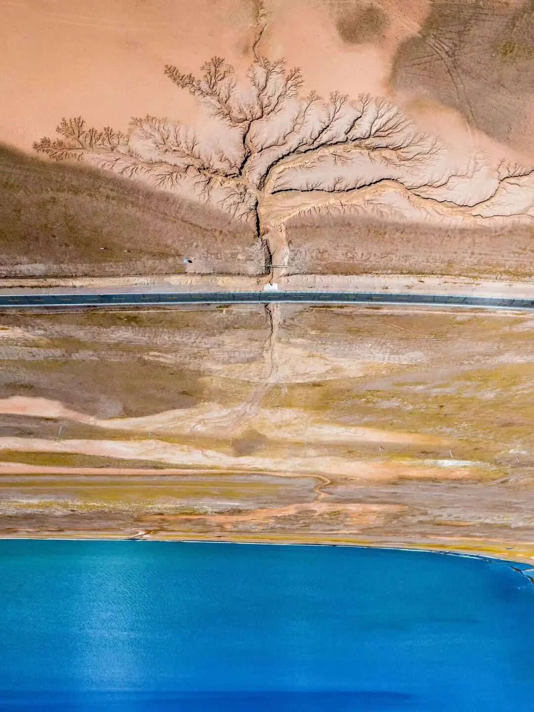 我国名字“最奇怪”县城，听起来像骂人，却是无数游客的心之所向…