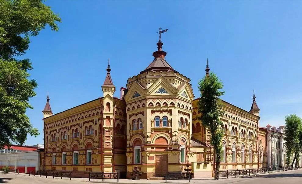 直飞3h，往返1.8k+！直抵「地球蓝宝石」心脏，住进湖畔木屋，享受20℃的悠闲夏日！