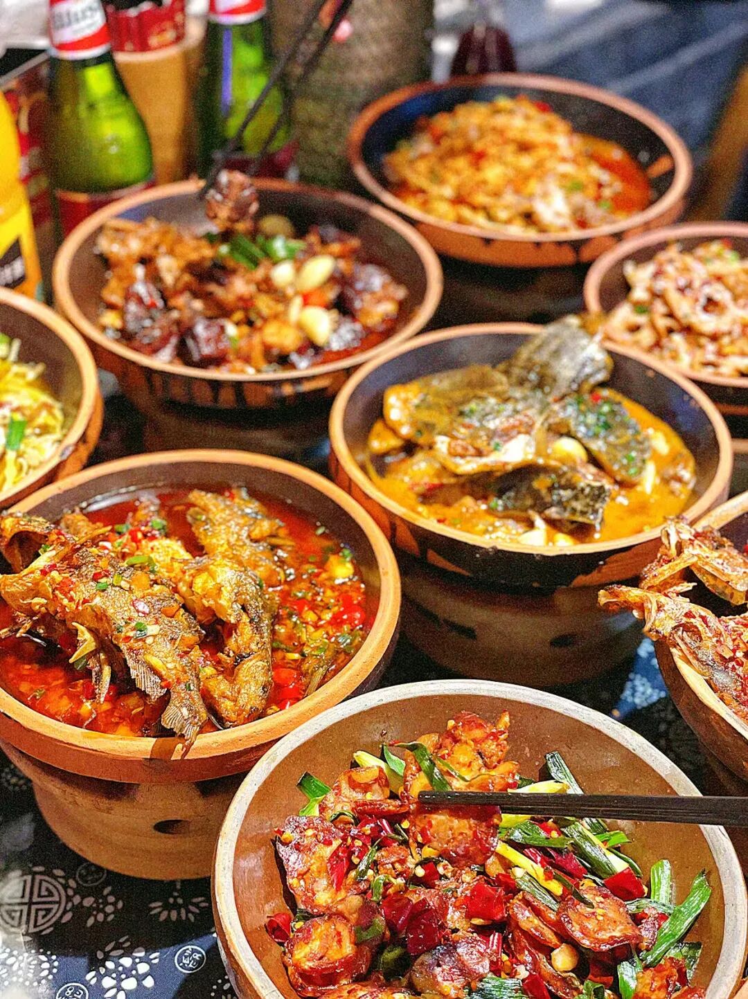 不输长沙的美食帝国，嗦粉堪称一绝，任意馆子不踩雷，这座小城很适合反向游玩逛吃！