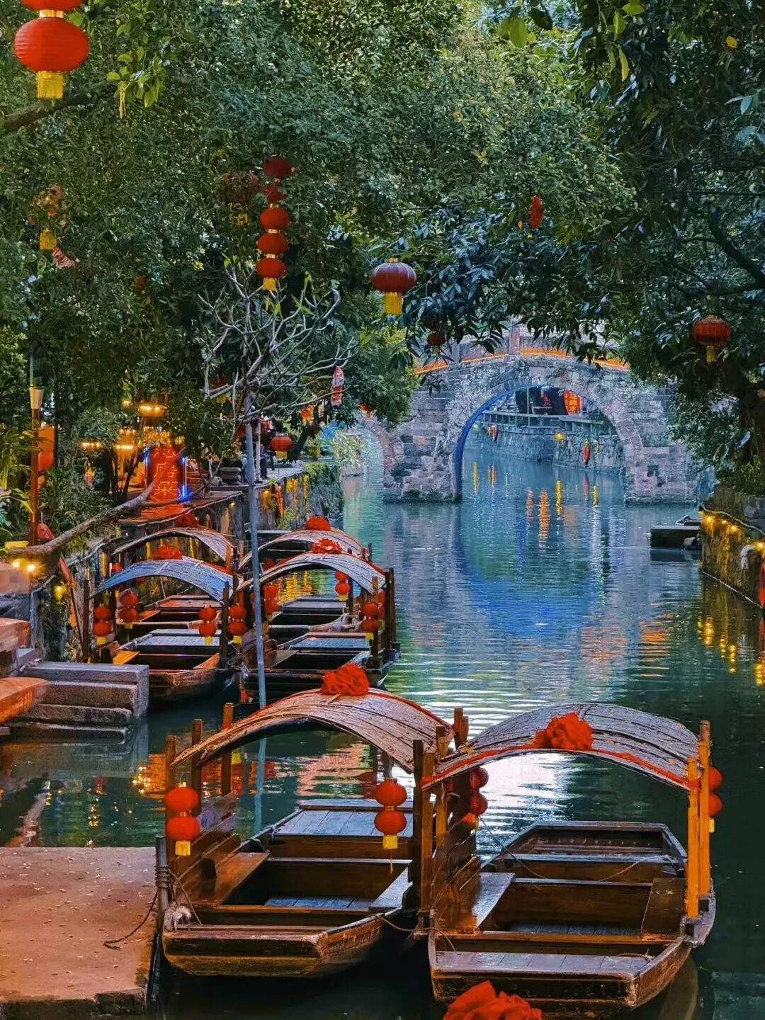 高铁20min直达，中国最能打的城市，古街园林逛到上头，还有遍地神级美食！