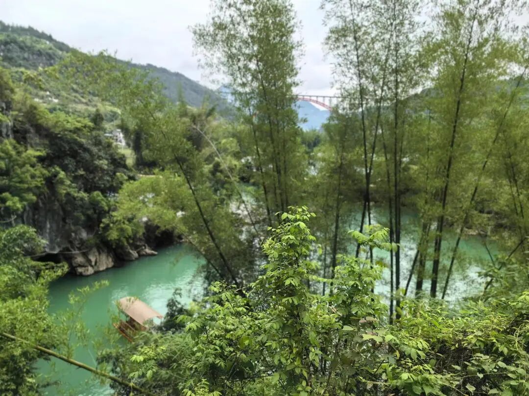 免门票的 国内小众旅游地！真的比小七孔美太多倍！美哭了！