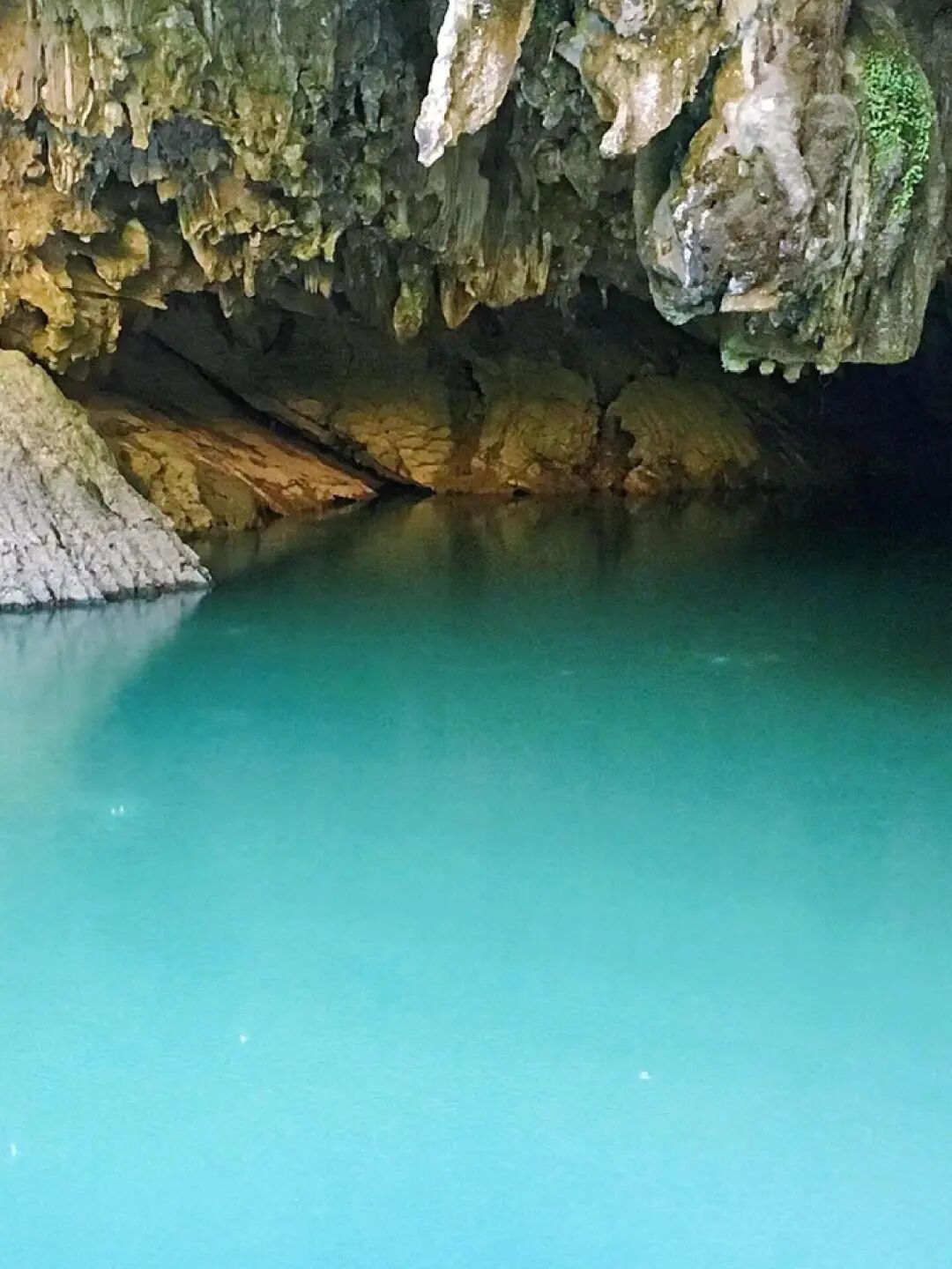 免门票的 国内小众旅游地！真的比小七孔美太多倍！美哭了！