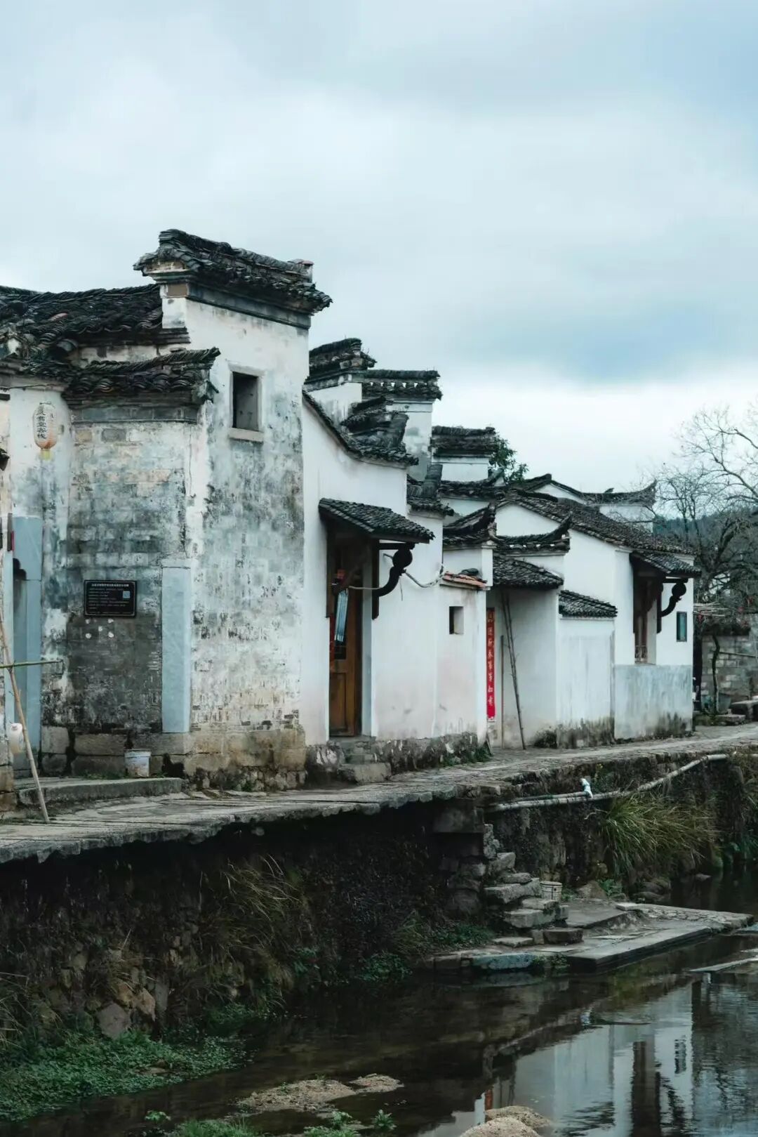 又挖到一座避世的神仙小城，古村比宏村更美，还有条风靡驴友圈的自驾线！