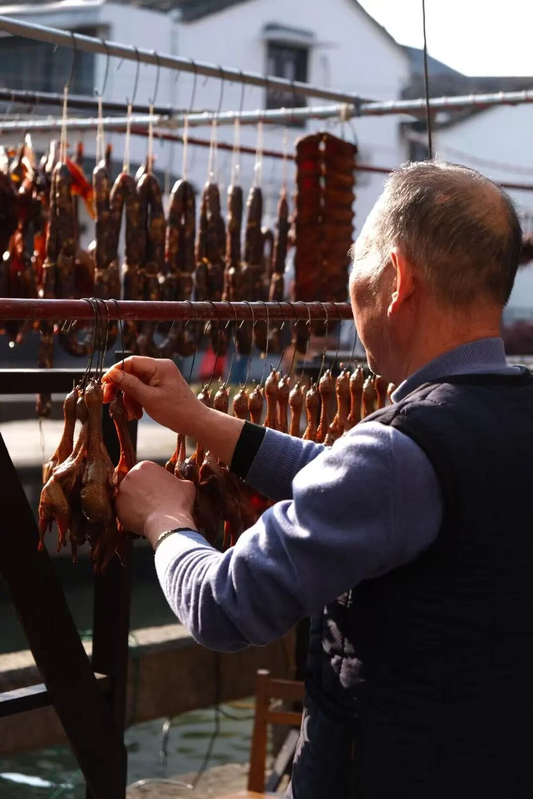 央视果然没骗人！江南最低调的小城，门票免费，年味最浓！安逸十足，超适合过年来躺平