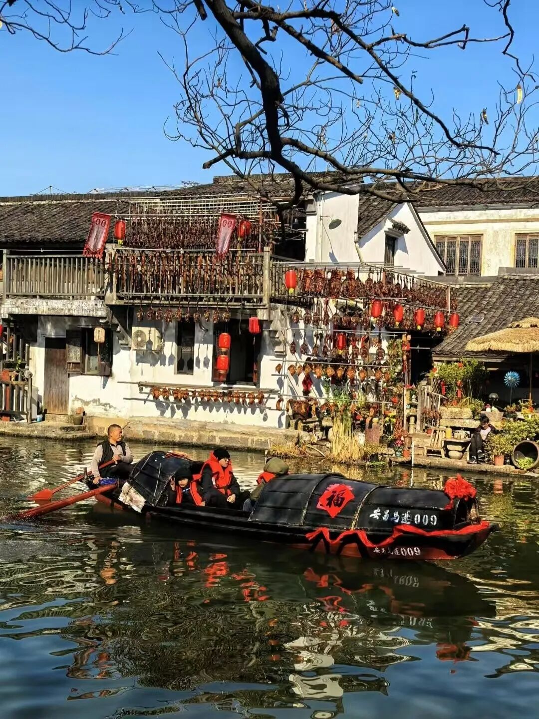 央视果然没骗人！江南最低调的小城，门票免费，年味最浓！安逸十足，超适合过年来躺平