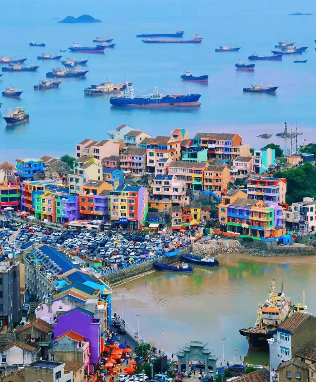 比舟山好吃，比宁波小众，这座“长三角第一鲜”小城，开渔季60元吃到爽！