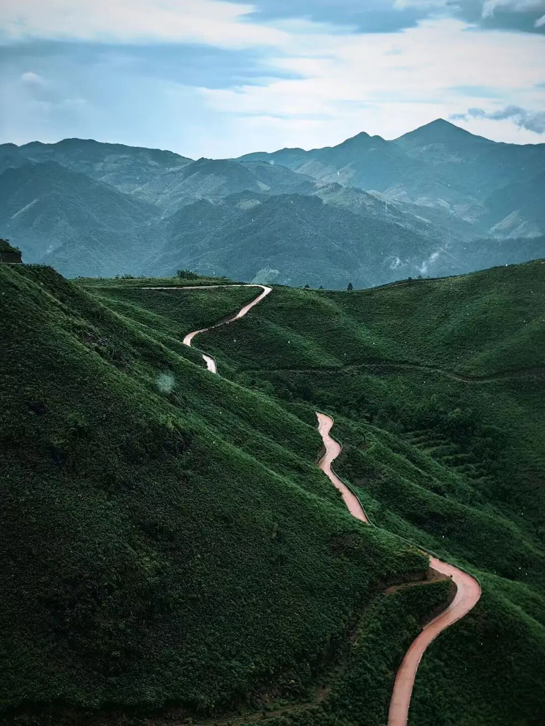 被严重低估的冷门小城！均温26℃，漂流玩水，古村原始，夏天来避暑太爽了！