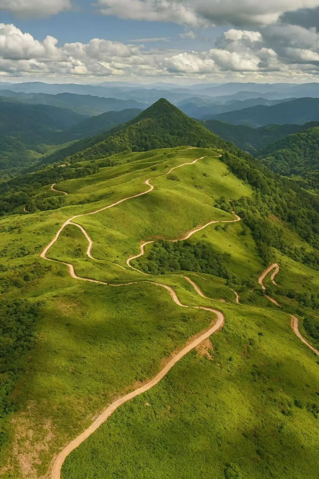 被严重低估的冷门小城！均温26℃，漂流玩水，古村原始，夏天来避暑太爽了！