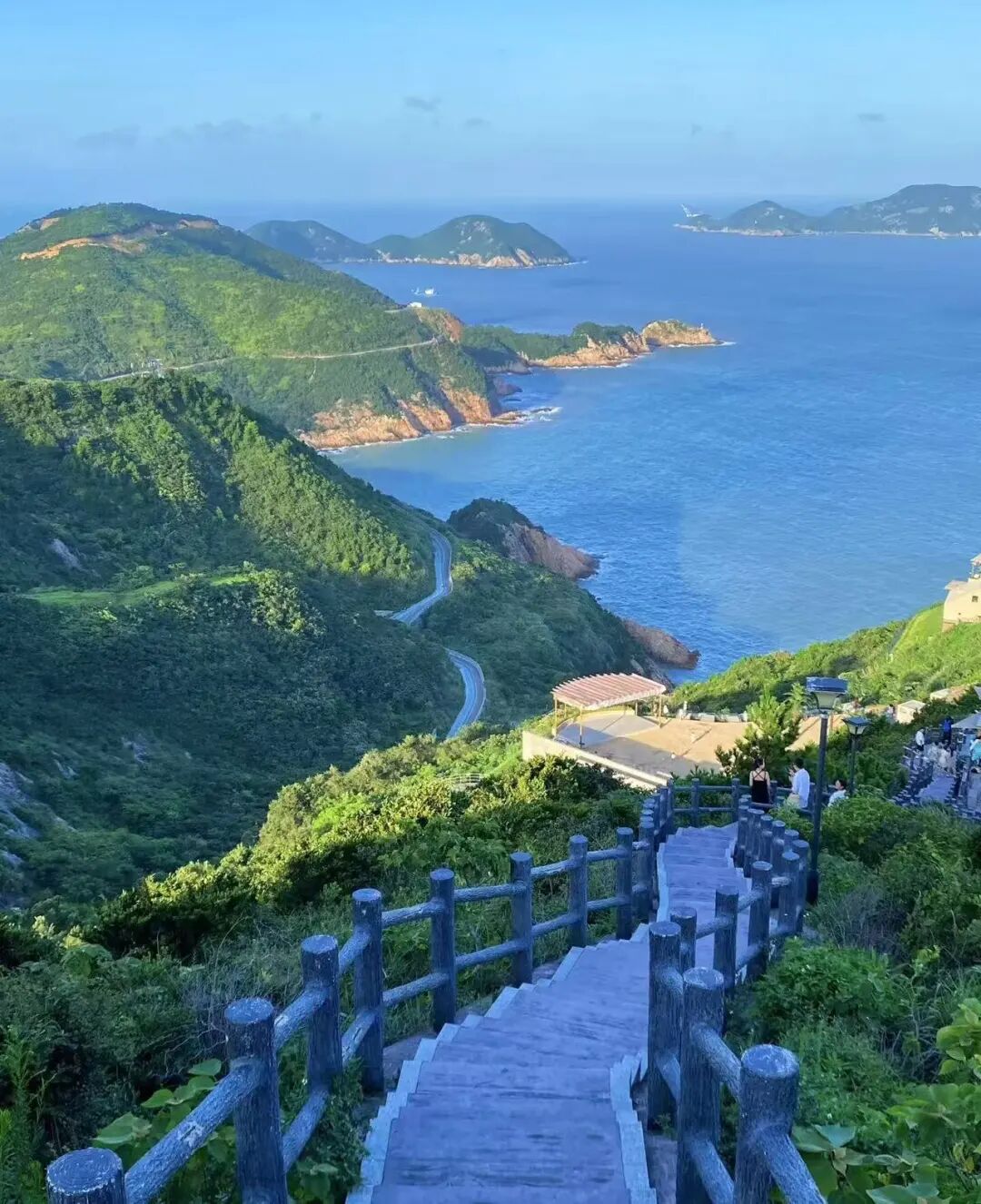 比舟山好吃，比宁波小众，这座“长三角第一鲜”小城，开渔季60元吃到爽！