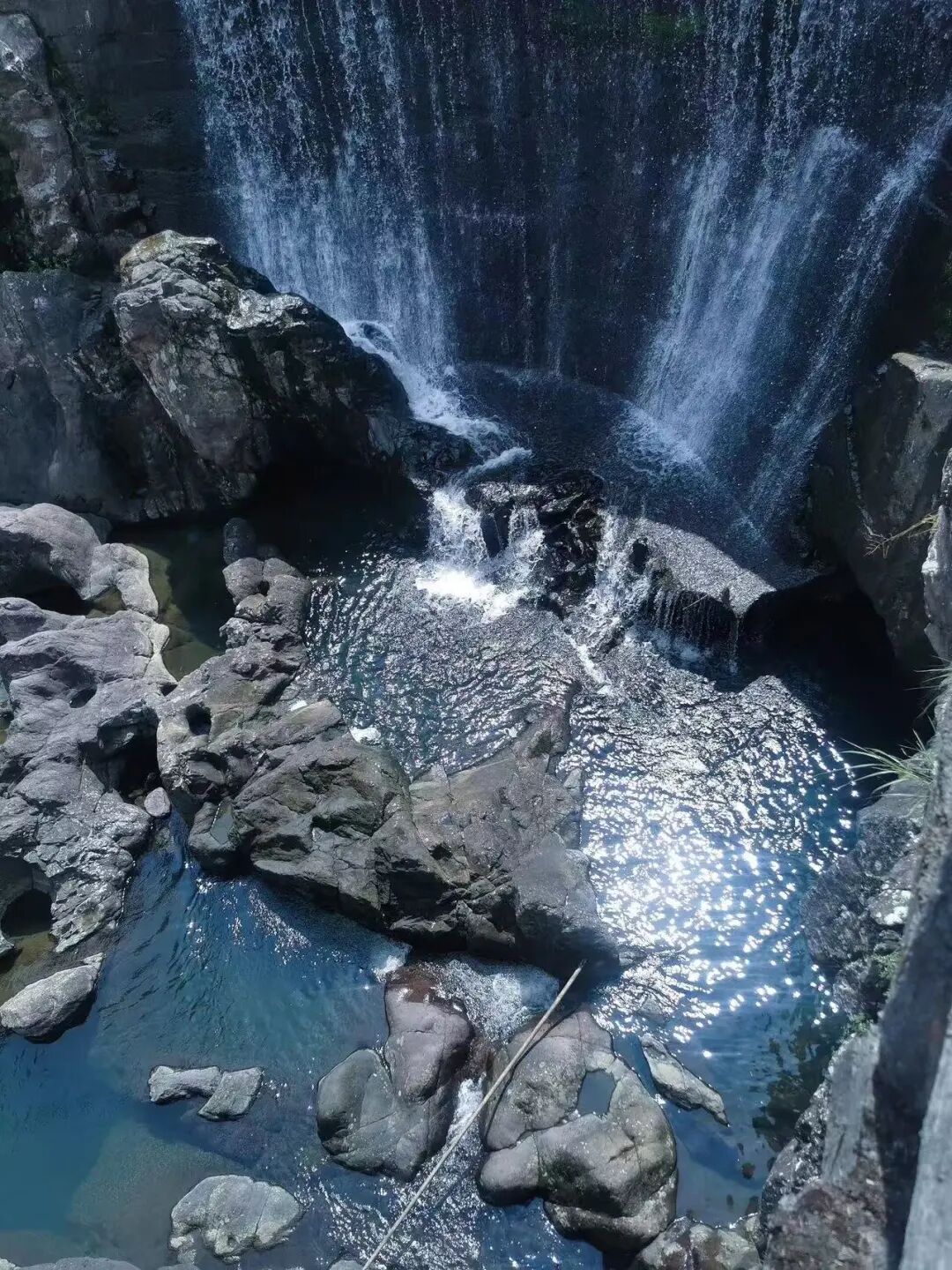 被严重低估的冷门小城！均温26℃，漂流玩水，古村原始，夏天来避暑太爽了！