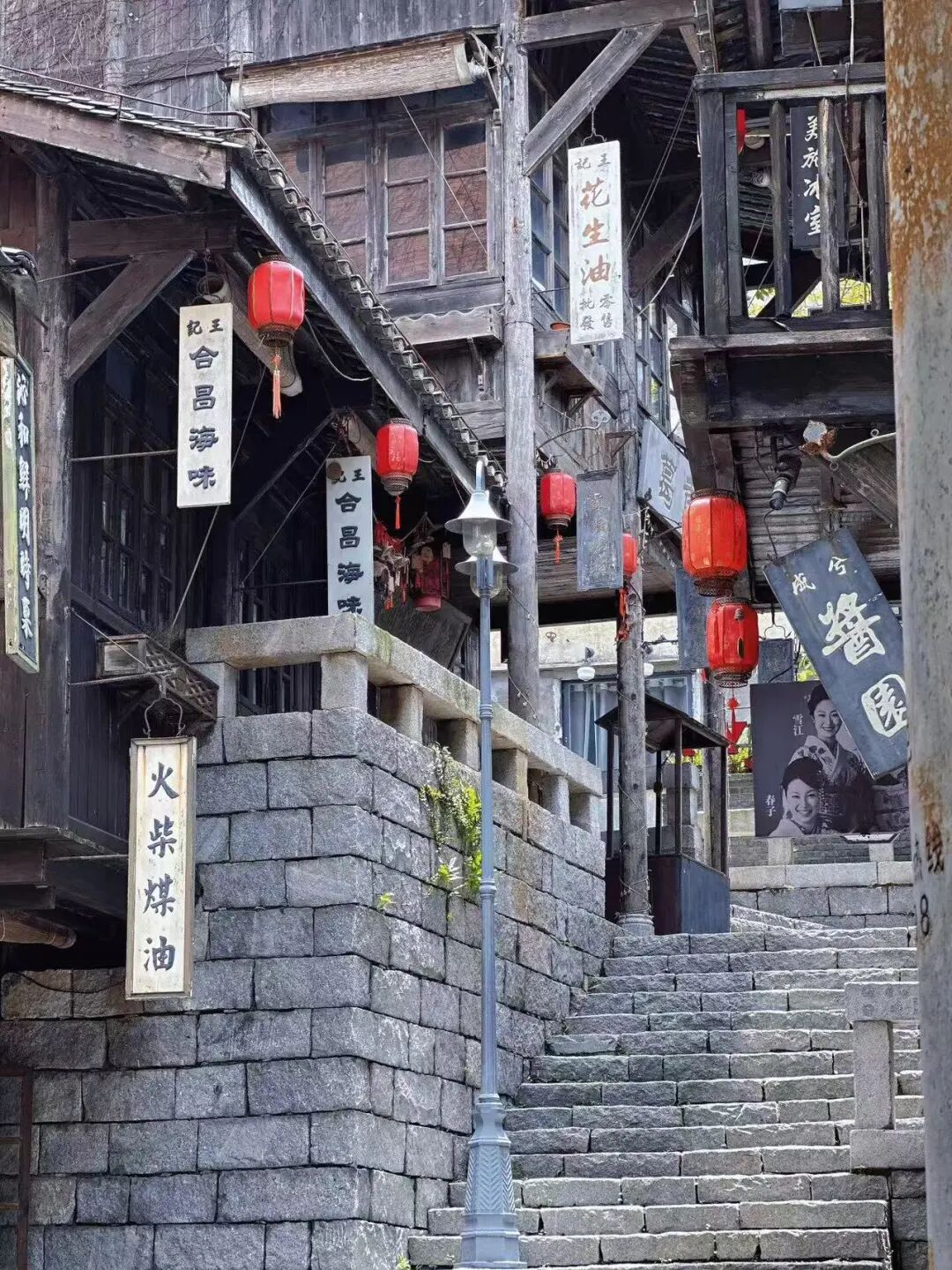 机票仅300+，最适合养老的海滨慢城，人均￥40炫早茶，6元椰子当水喝