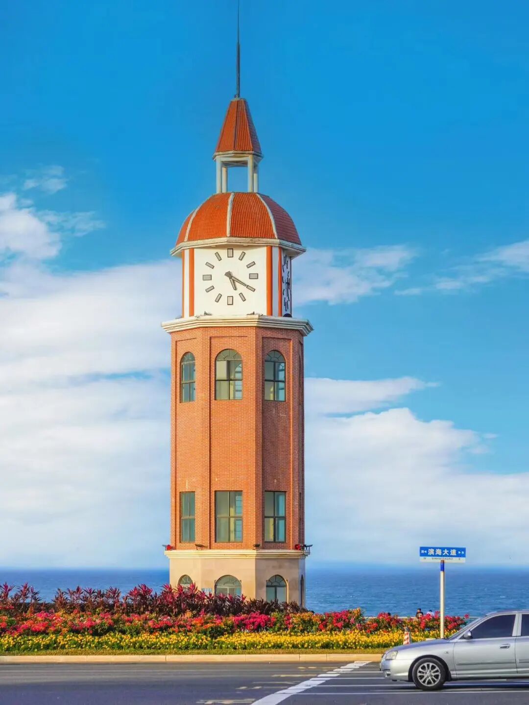 机票仅300+，最适合养老的海滨慢城，人均￥40炫早茶，6元椰子当水喝