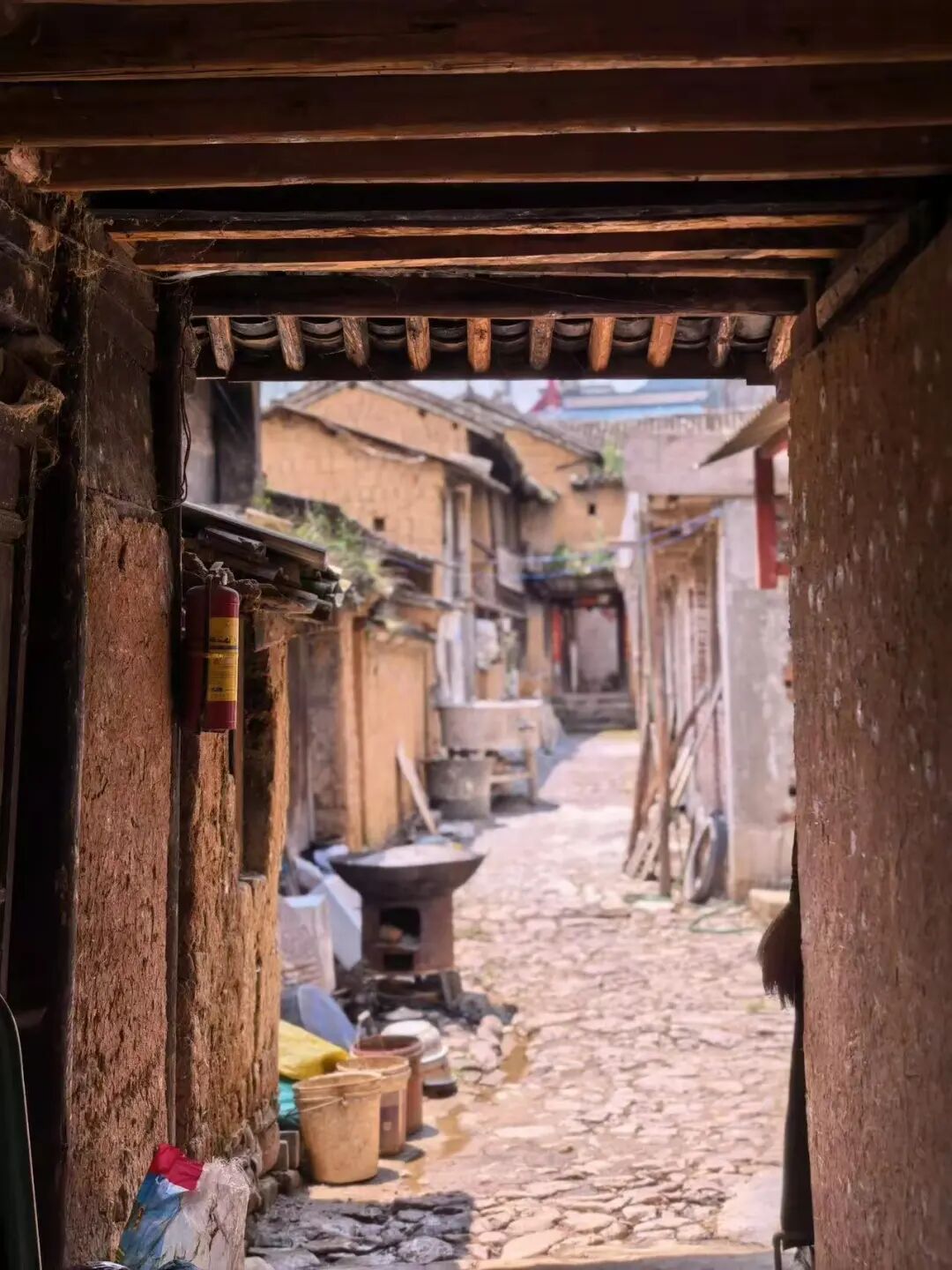 月薪2000也能养老的宝藏小城，0游客比沙溪还原始，看完我疯狂心动！