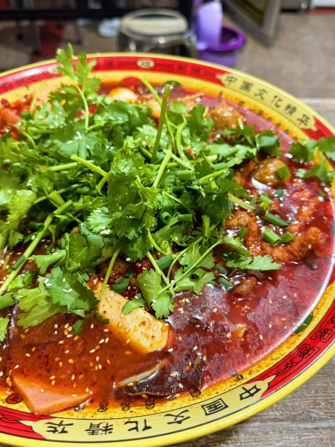 几乎0游客的山海秘境，海鲜不输象山，海岛比舟山淳朴，满街小吃炫不停！