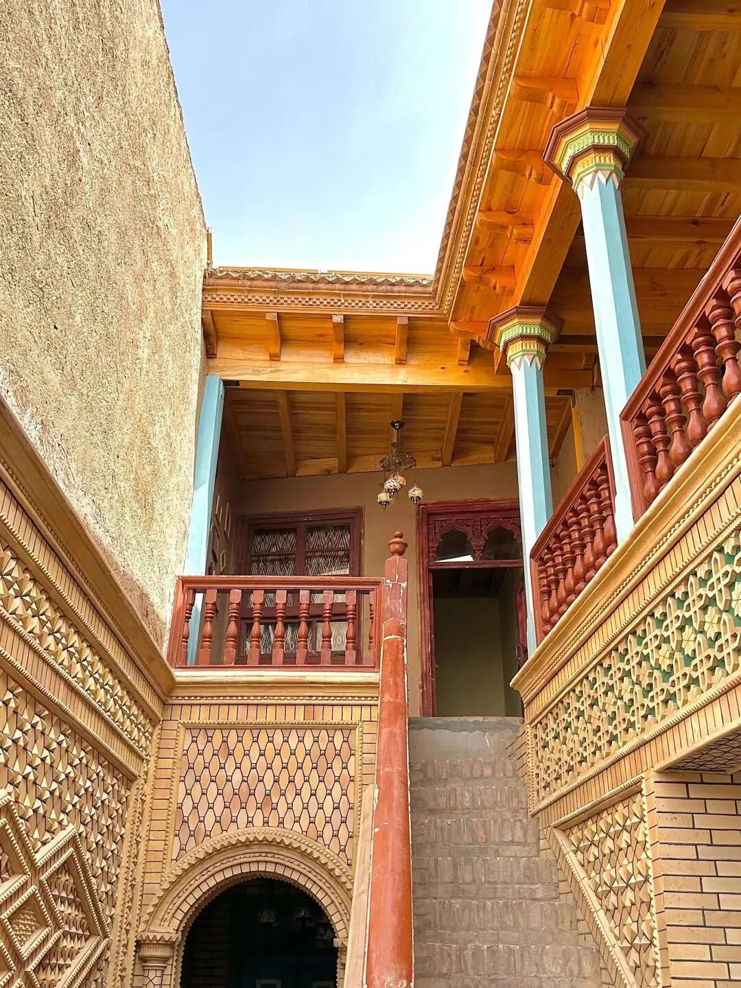 中国最“懒”的城市，人人睡到大中午，不加班不内卷，游客还要倒时差，去一次就被惊艳了！