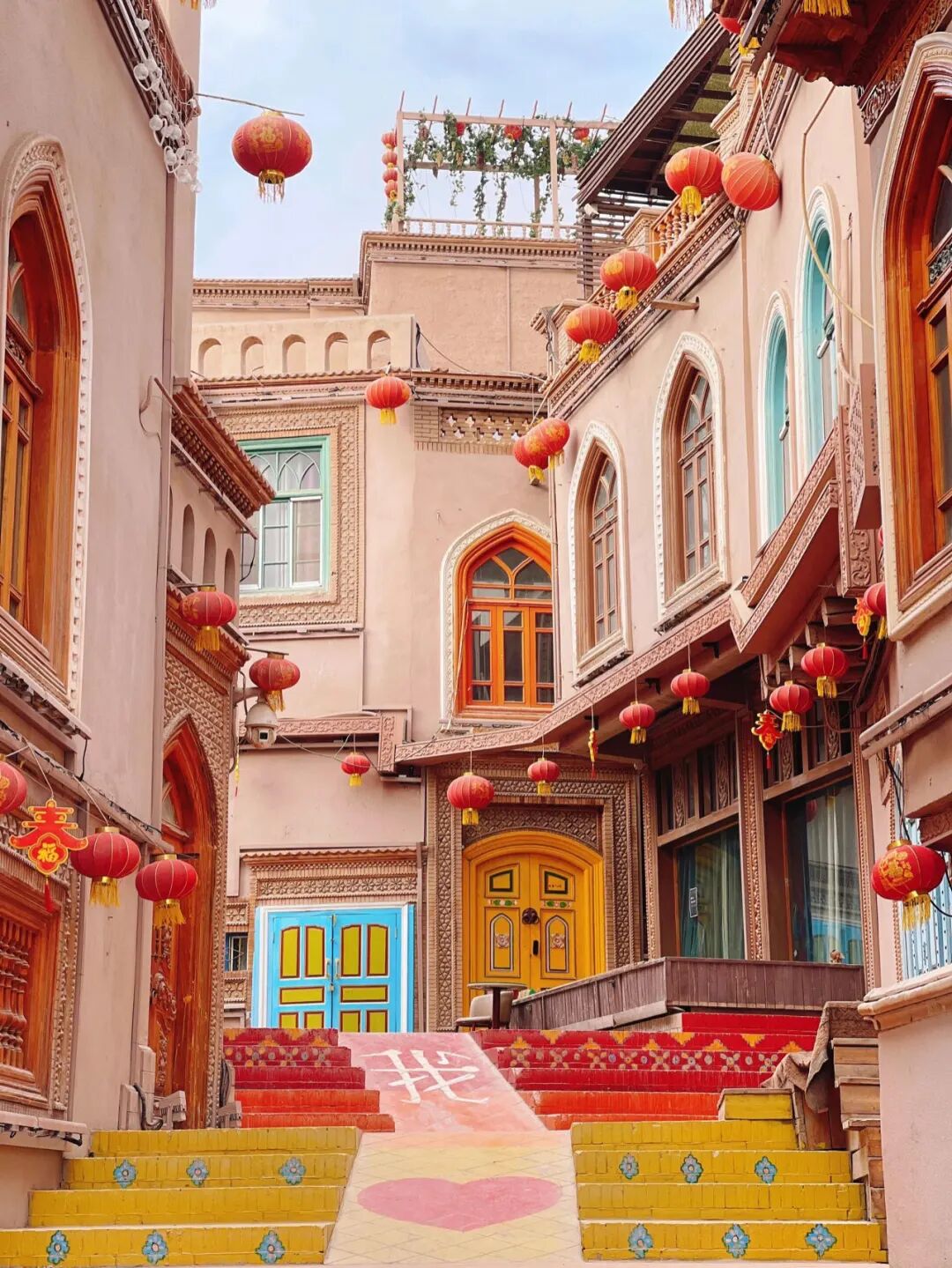 中国最“懒”的城市，人人睡到大中午，不加班不内卷，游客还要倒时差，去一次就被惊艳了！