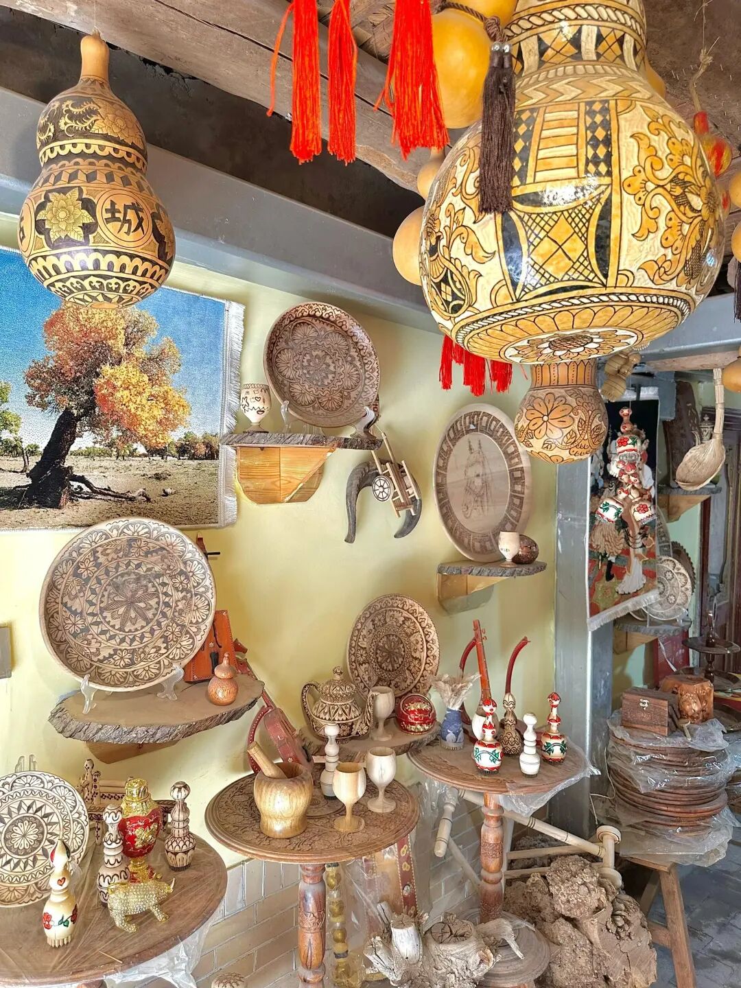 中国最“懒”的城市，人人睡到大中午，不加班不内卷，游客还要倒时差，去一次就被惊艳了！