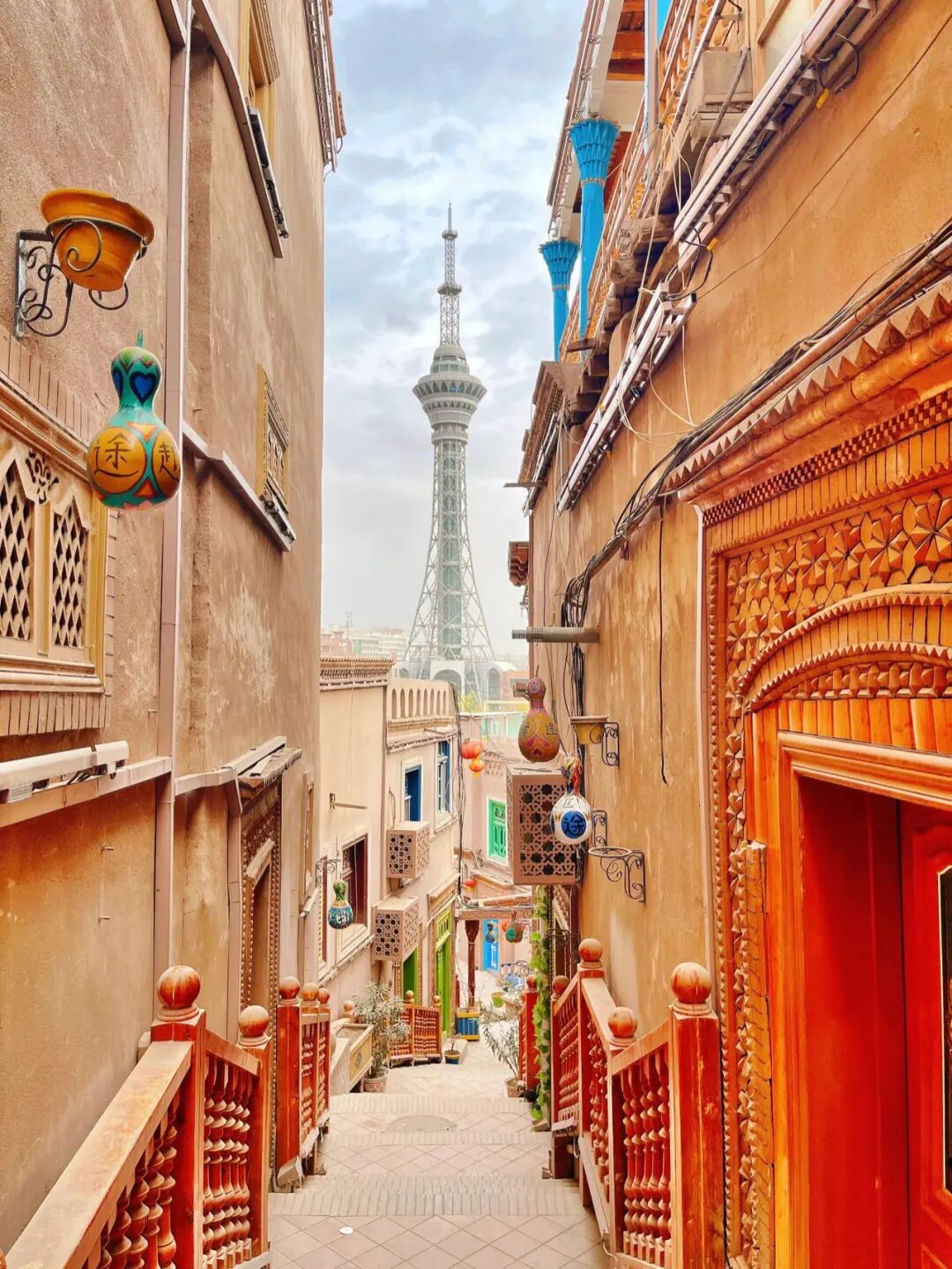 中国最“懒”的城市，人人睡到大中午，不加班不内卷，游客还要倒时差，去一次就被惊艳了！