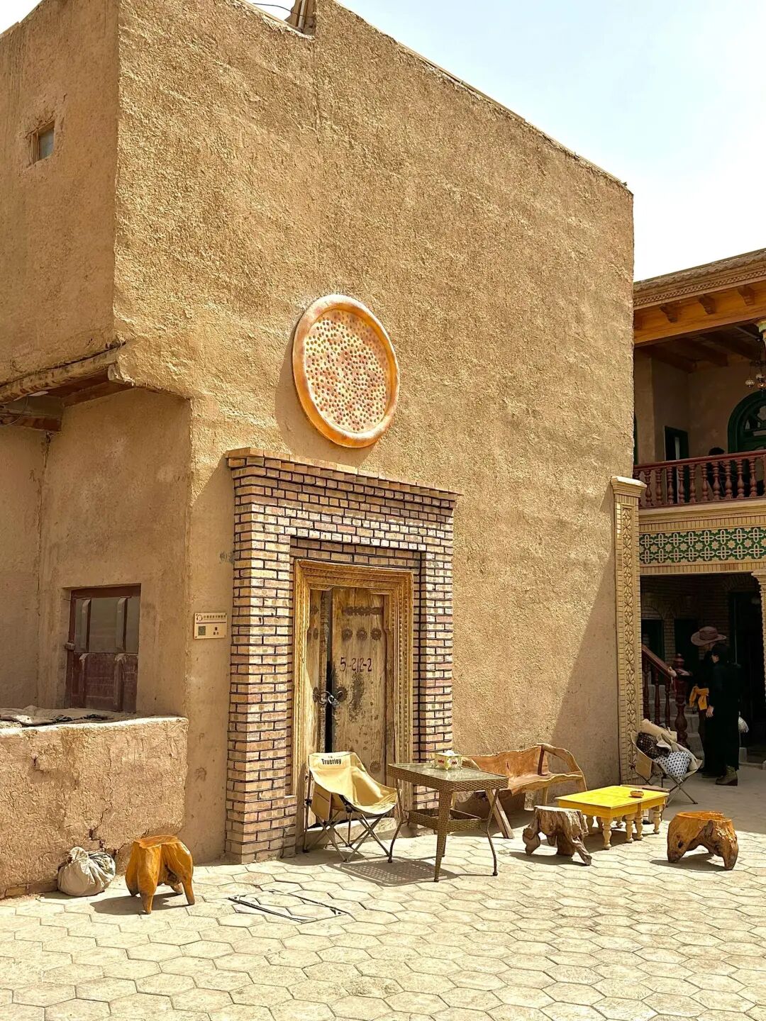 中国最“懒”的城市，人人睡到大中午，不加班不内卷，游客还要倒时差，去一次就被惊艳了！