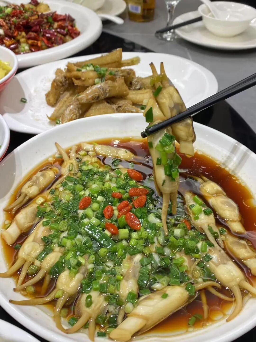 开渔季来了！人均100从早餐到夜宵全程高能，这座低调的海鲜王国直接封神