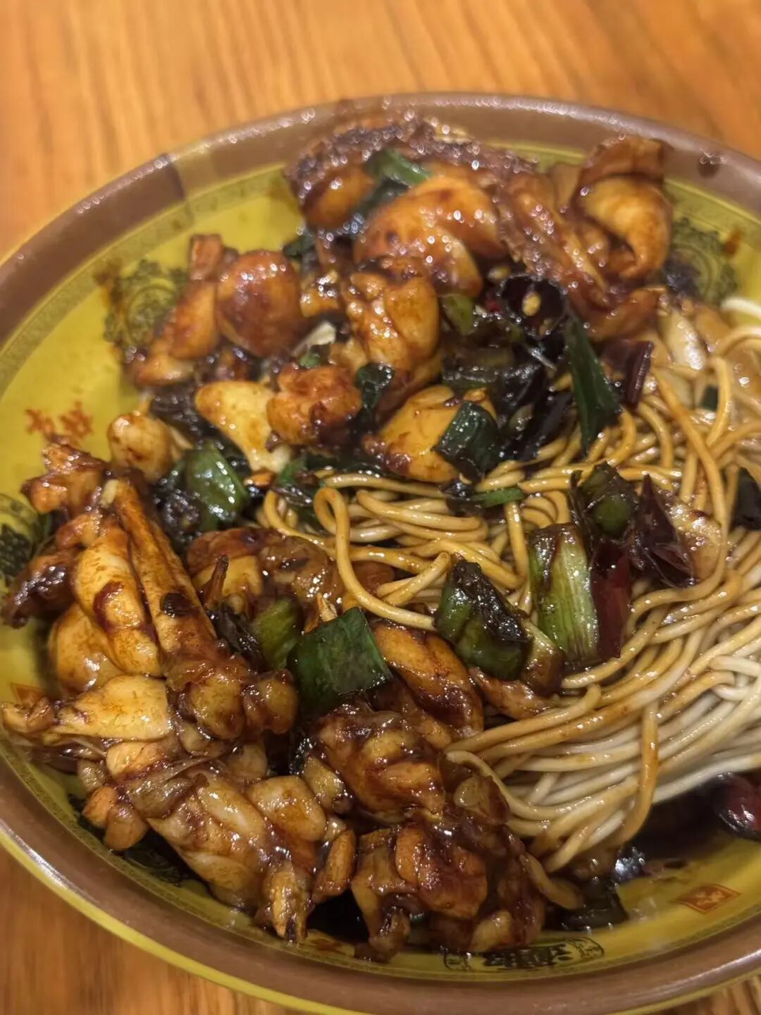 挖到一座隐秘的千年小城，比乌镇更有江南烟火气，满街湖羊飘香，想马上去逛吃！