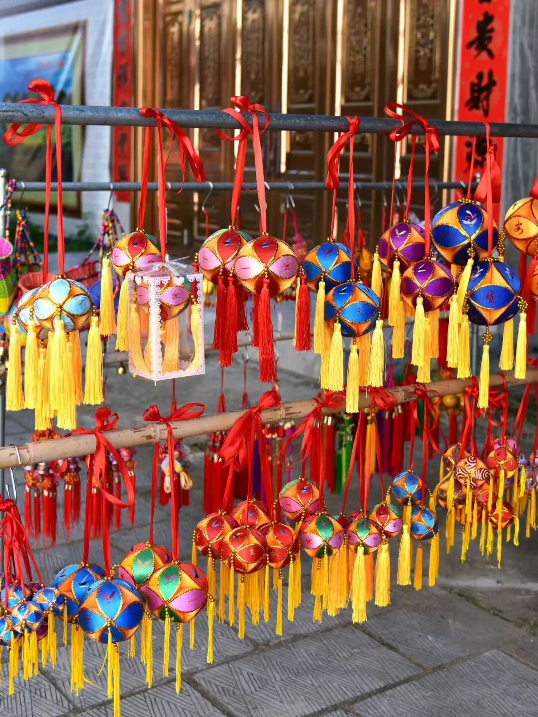 山水不输桂林，物价不及一半，这座夏天才25℃的避暑小城，冷门到无人知！