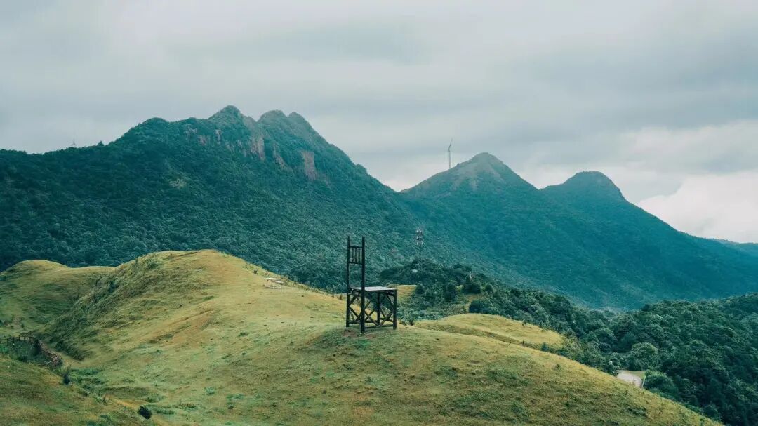 又挖到一座被低估的小城！高铁直达，嗦粉自由，低调的美食江湖藏不住了！