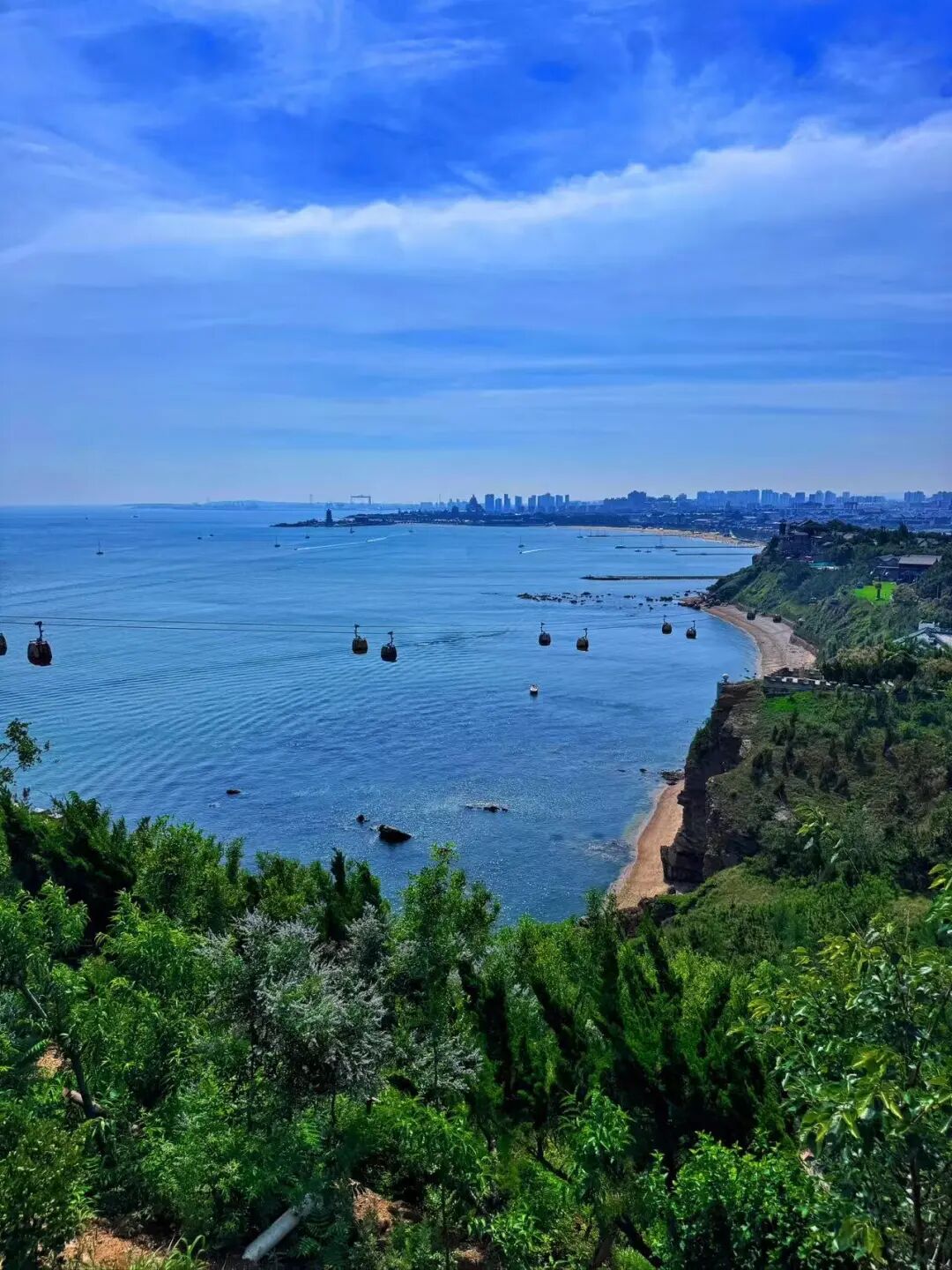 国内宜居城市TOP1，却一直不火，4块钱一碗面，出门就是海，海鲜和水果论盆吃