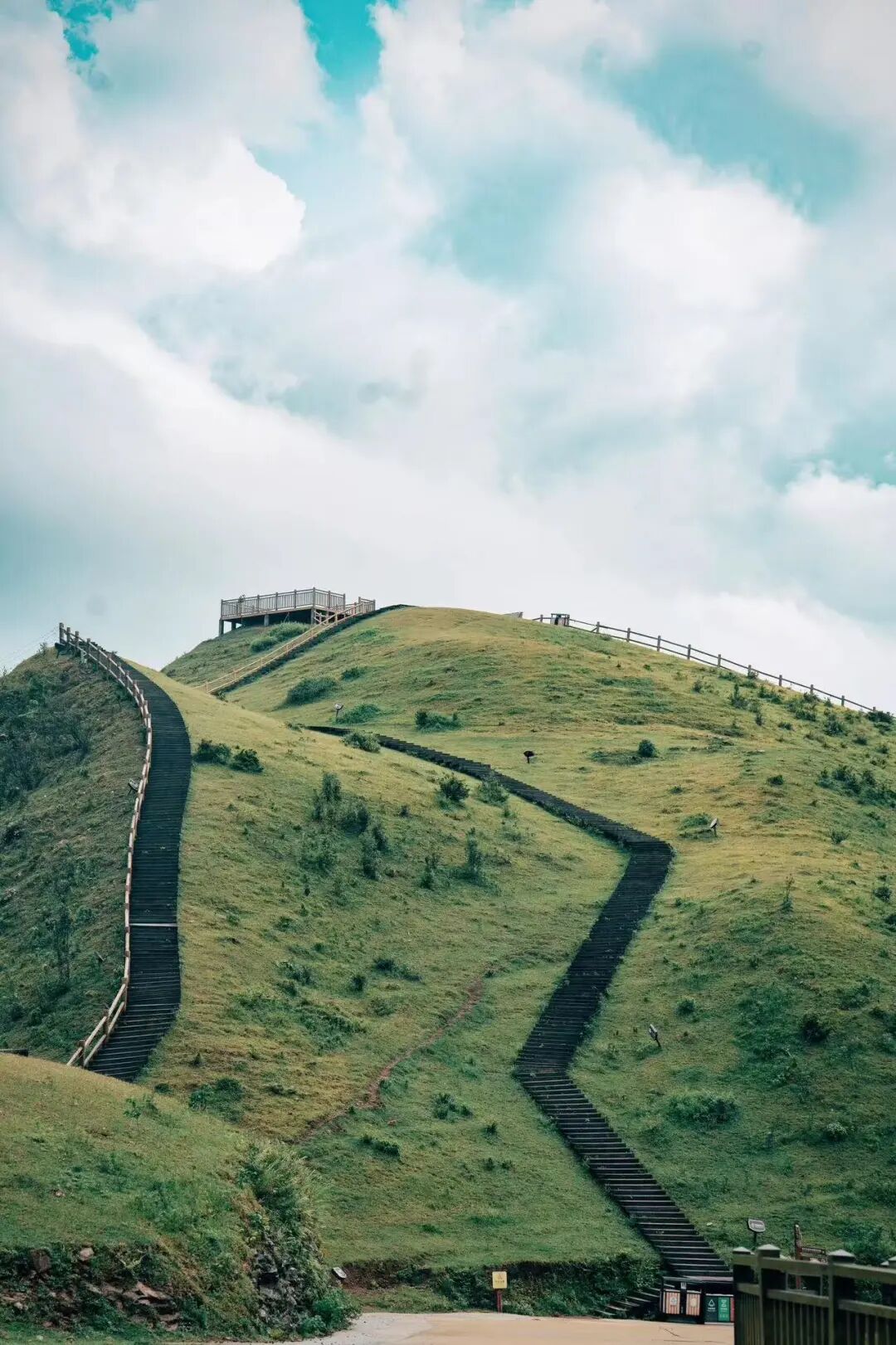 又挖到一座被低估的小城！高铁直达，嗦粉自由，低调的美食江湖藏不住了！