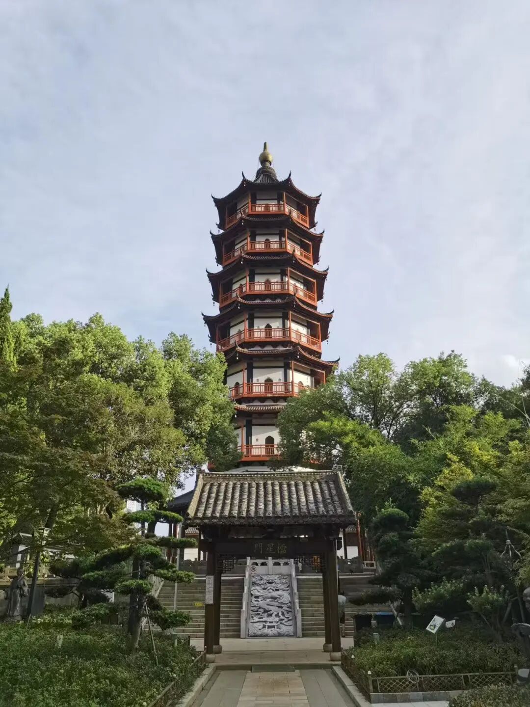 最委屈的千年古都，嗜辣又馋人，安逸的想让人在这养老，却一直被严重低估...