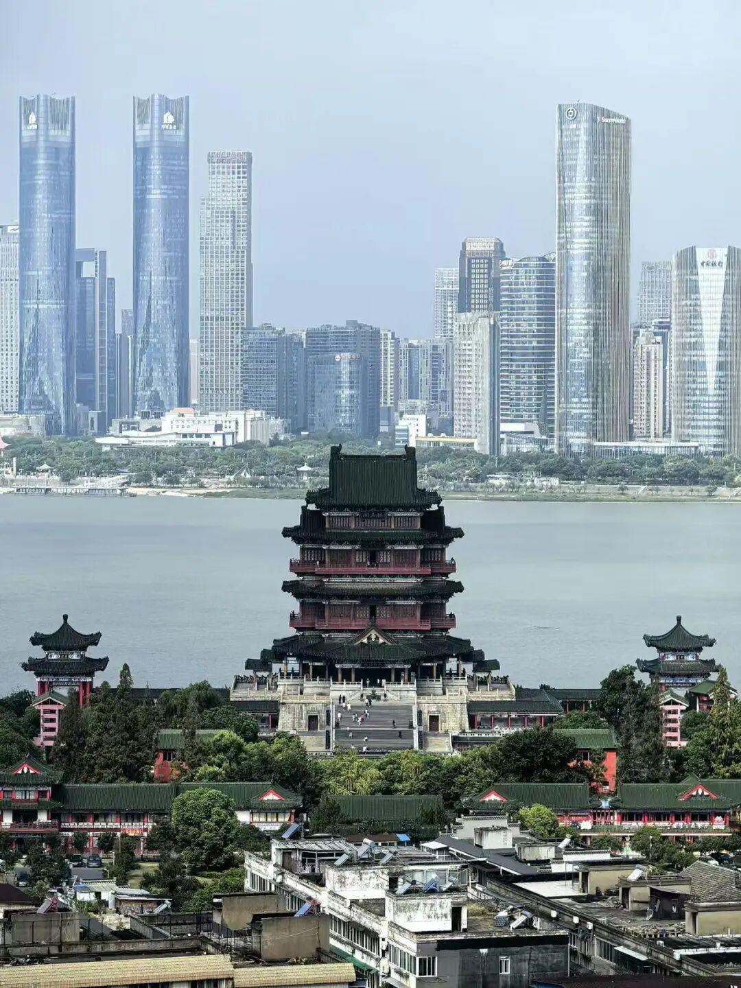 最委屈的千年古都，嗜辣又馋人，安逸的想让人在这养老，却一直被严重低估...