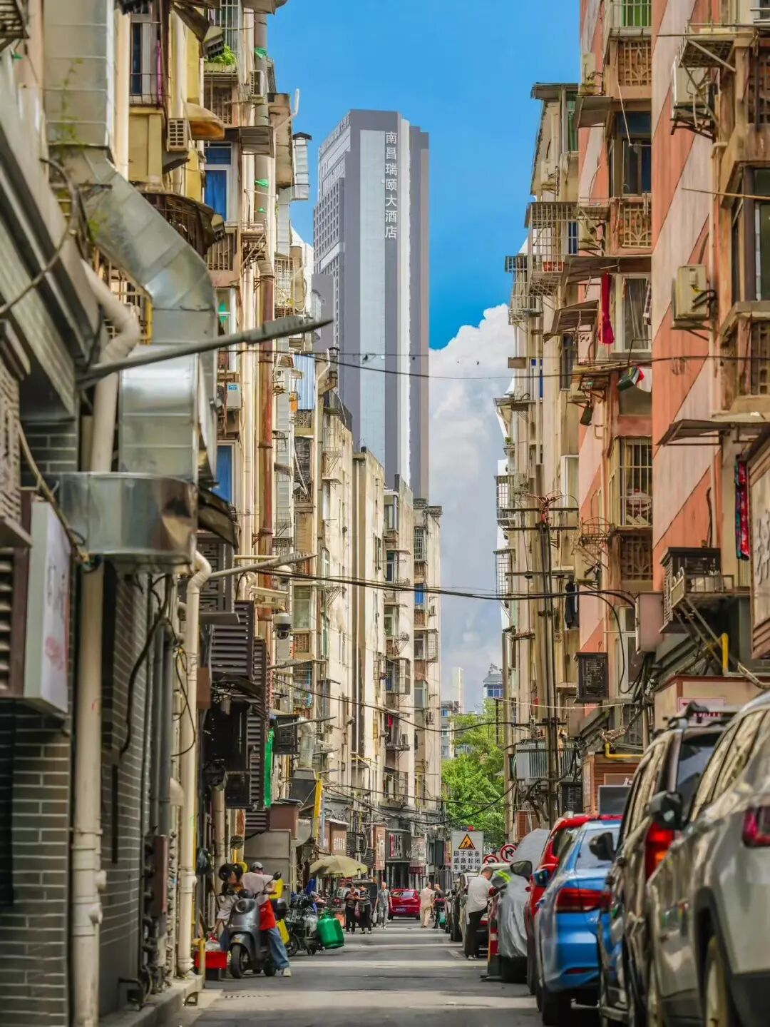 最委屈的千年古都，嗜辣又馋人，安逸的想让人在这养老，却一直被严重低估...